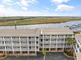 91 Screven St Unit 312, Darien, GA 31305
