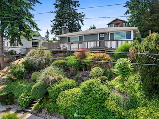 3227 23rd Ave W, Seattle, WA 98199