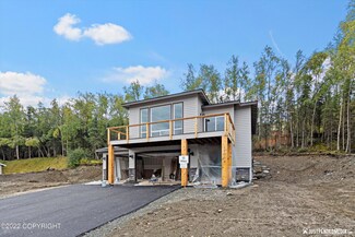 18008 Rivervista Dr, Eagle River, AK 99577