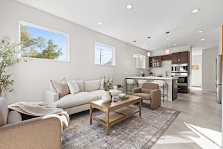 885 S 1500 W, Salt Lake City, UT 84104