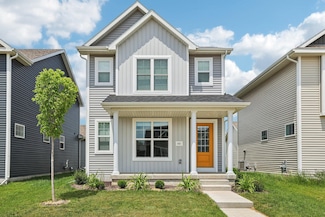 451 Campo Ln, Oregon, WI 53575