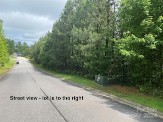 208 Wedge Way, Travelers Rest, SC 29690