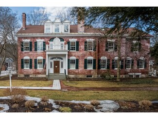 39 Elm St Unit A, Woodstock, VT 05091