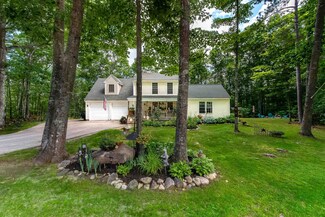 224 Elm St, Sanbornville, NH 03872