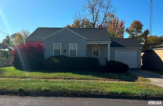 1104 E Oak St, West Frankfort, IL 62896