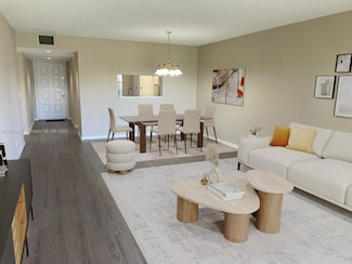 901 SW 128th Ave Unit 208E, Pembroke Pines, FL 33027