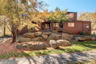 3 Laurel Ct, Highland Mills, NY 10930