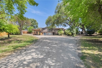 8950 Pueblo Ave, Atascadero, CA 93422