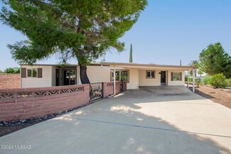 267 W Olive Dr, Green Valley, AZ 85614
