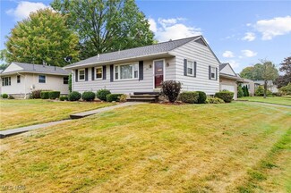638 Gary Dr, Hubbard, OH 44425