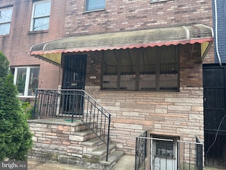 914 Fernon St, Philadelphia, PA 19148