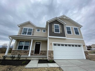123 Weeping Oak Dr, Hamilton, OH 45013