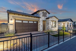 5619 E Scarlet St, Mesa, AZ 85215