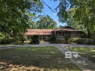 3608 Linden Ln, Mobile, AL 36608