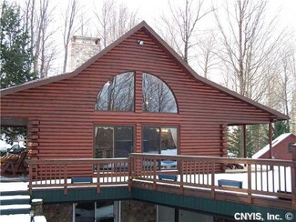 1280 Heathfield Ln, Chittenango, NY 13037