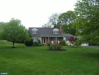 107 Amy Ln, Perkiomenville, PA 18074