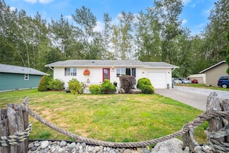 7032 Helweg Ln, Blaine, WA 98230