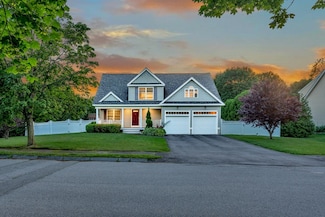 47 Fenwick Cir, Methuen, MA 01844