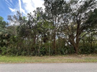 626 NE 9th St, Crystal River, FL 34428