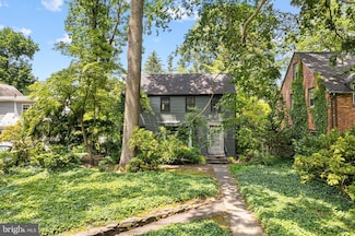 427 Hopkins Ln, Haddonfield, NJ 08033
