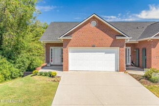 7915 Valley Park Ln, Knoxville, TN 37909