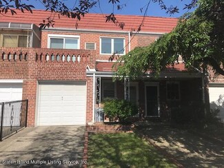 21-09 73rd St, Flushing, NY 11370