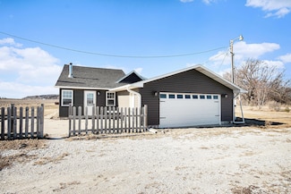 1794 160th St, Mondamin, IA 51557