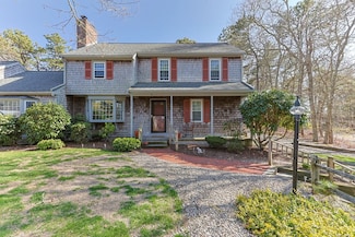 5 Miriah Dr, Yarmouth Port, MA 02675