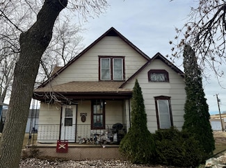 307 S Carpenter St, Tripp, SD 57376