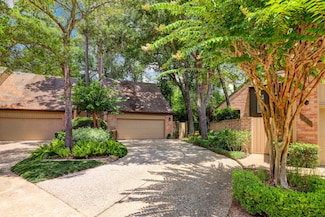322 Sugarberry Cir, Houston, TX 77024