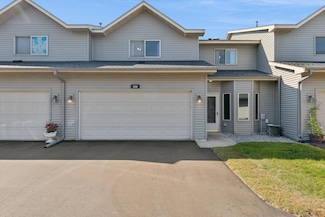 614 2nd St NW Unit 614, New Prague, MN 56071