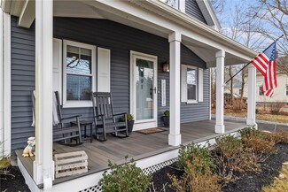 91 Sowams Rd, Barrington, RI 02806