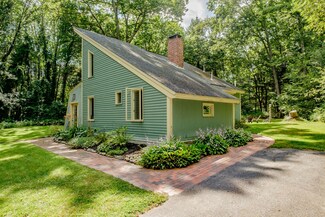 239 Cousins St, Yarmouth, ME 04096