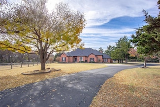 2101 Blue Gramma Trail, Edmond, OK 73034