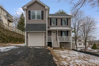 15 Vose St, Manville, RI 02838
