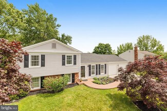 2625 Armada St, Herndon, VA 20171
