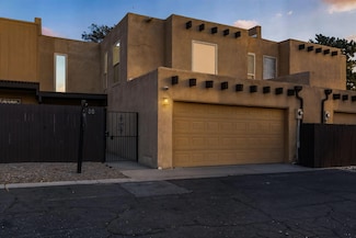 66 Calle de La Noche NE, Albuquerque, NM 87109