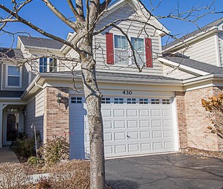 430 Tiverton St, Elgin, IL 60124