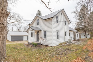 272 S Scott St, Morley, MI 49336