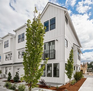 12751 121st Street Ct E Unit 96, South Hill, WA 98374