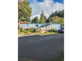 67624 Spinreel Rd Unit 14, North Bend, OR 97459