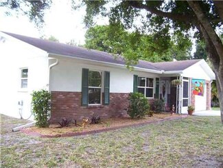 308 45th St NW, Bradenton, FL 34209
