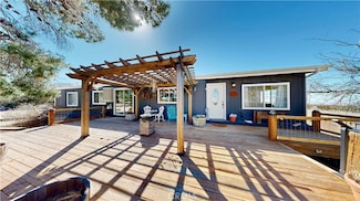 8788 Beekley Rd, Piñon Hills, CA 92372