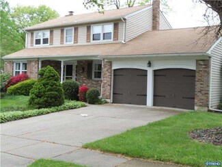 803 Baylor Dr, Newark, DE 19711
