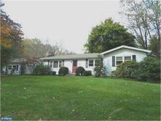 300 Lambertville Hopewell Rd, Lambertville, NJ 08530