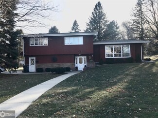 901 Valley View Dr, Ida Grove, IA 51445