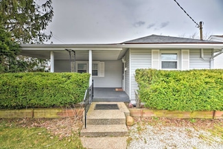 638 Zephyr Ave, Erie, PA 16505