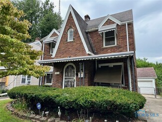 3831 Wallwerth Dr, Toledo, OH 43612