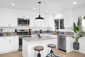 34582 Calle Rosita Unit B, Capistrano Beach, CA 92624