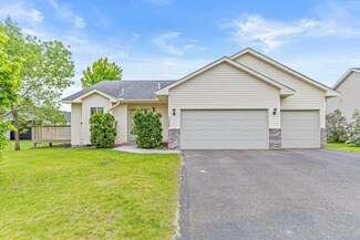 1556 Cedar Dr S, Cambridge, MN 55008
